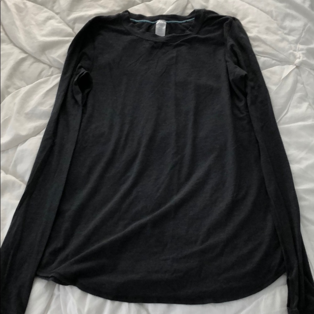 Girls ivivva long sleeve shirt